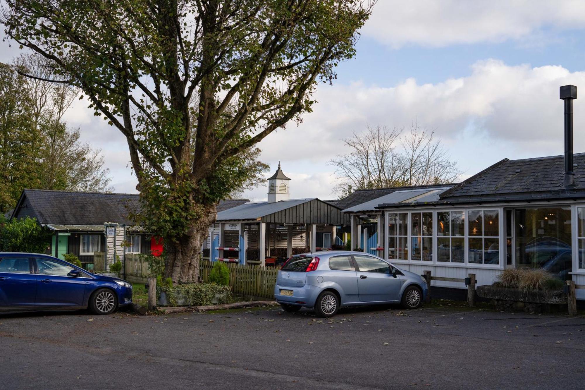 The Running Horse Hotel Winchester Exterior photo