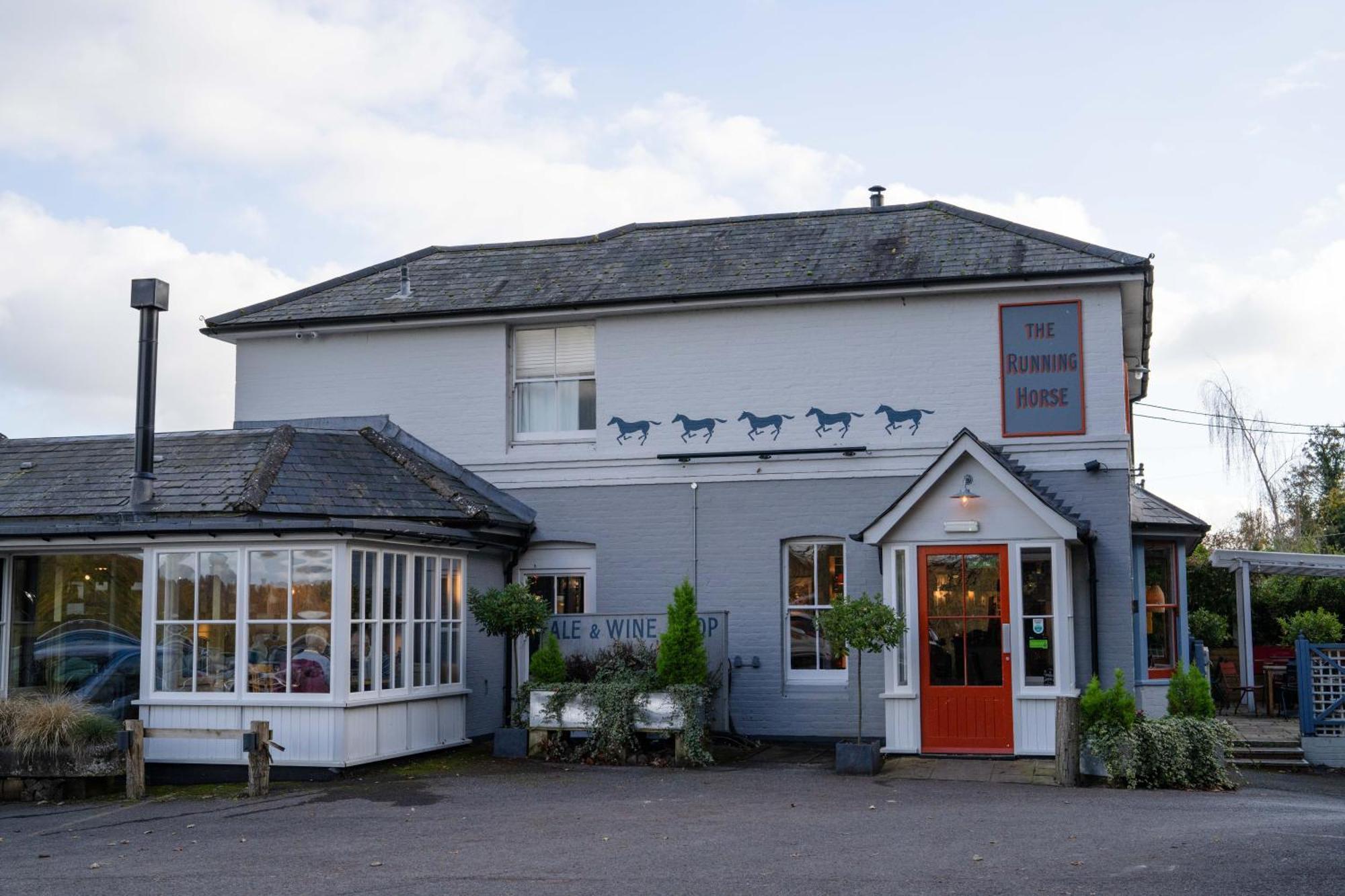 The Running Horse Hotel Winchester Exterior photo